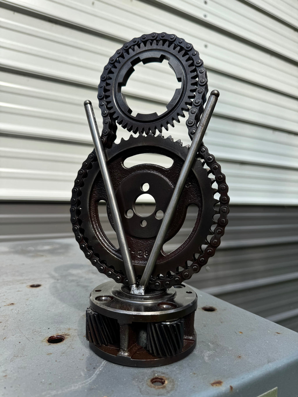 Handcrafted V8 Engine Parts Art – Timing Set & Pushrod Metal Decor