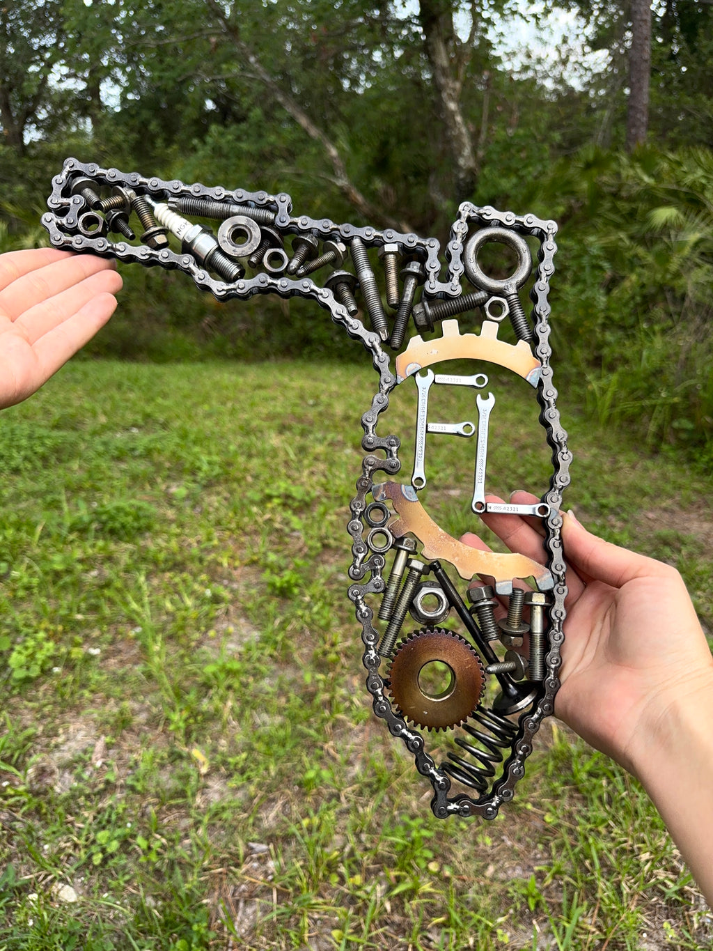 Florida Spare Parts Metal Wall Art – Unique Car Decor